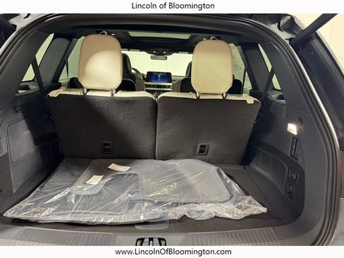 New 2026 Lincoln Aviator Black Label AWD/4WD image 28