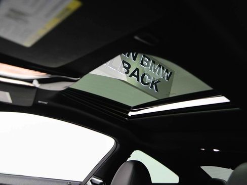 Used 2022 BMW 430i Coupe w/ M Sport Package image 7