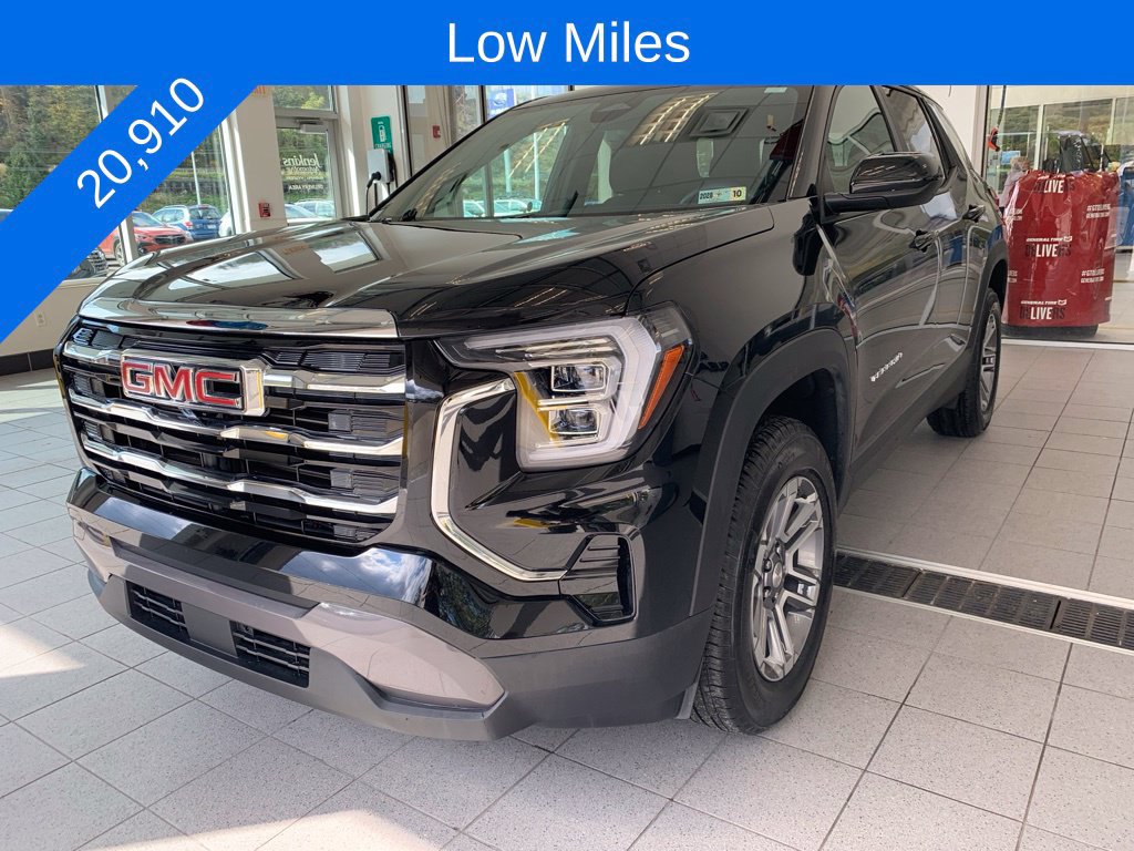 Used 2026 GMC Terrain Elevation AWD/4WD image 2