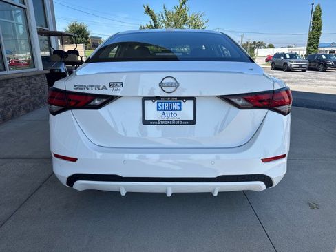 Used 2025 Nissan Sentra SV FWD image 4