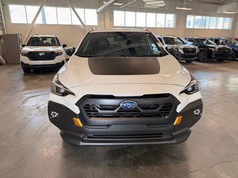 Used 2025 Subaru Crosstrek 2.5i Wilderness w/ Wilderness Package image 8