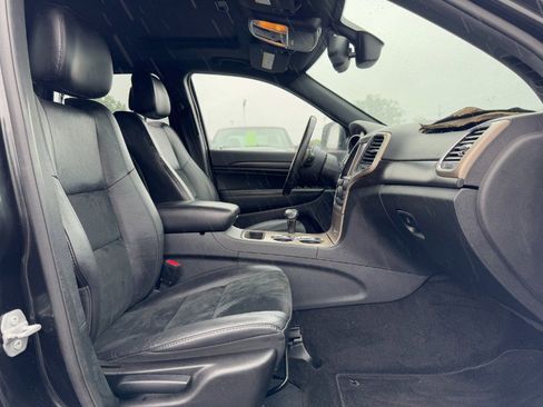 Used 2014 Jeep Grand Cherokee Altitude image 19