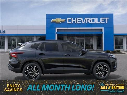 New 2026 Chevrolet Trax RS w/ Sunroof Package image 5