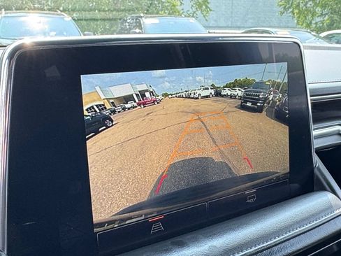 Used 2024 GMC Yukon SLE AWD/4WD image 35