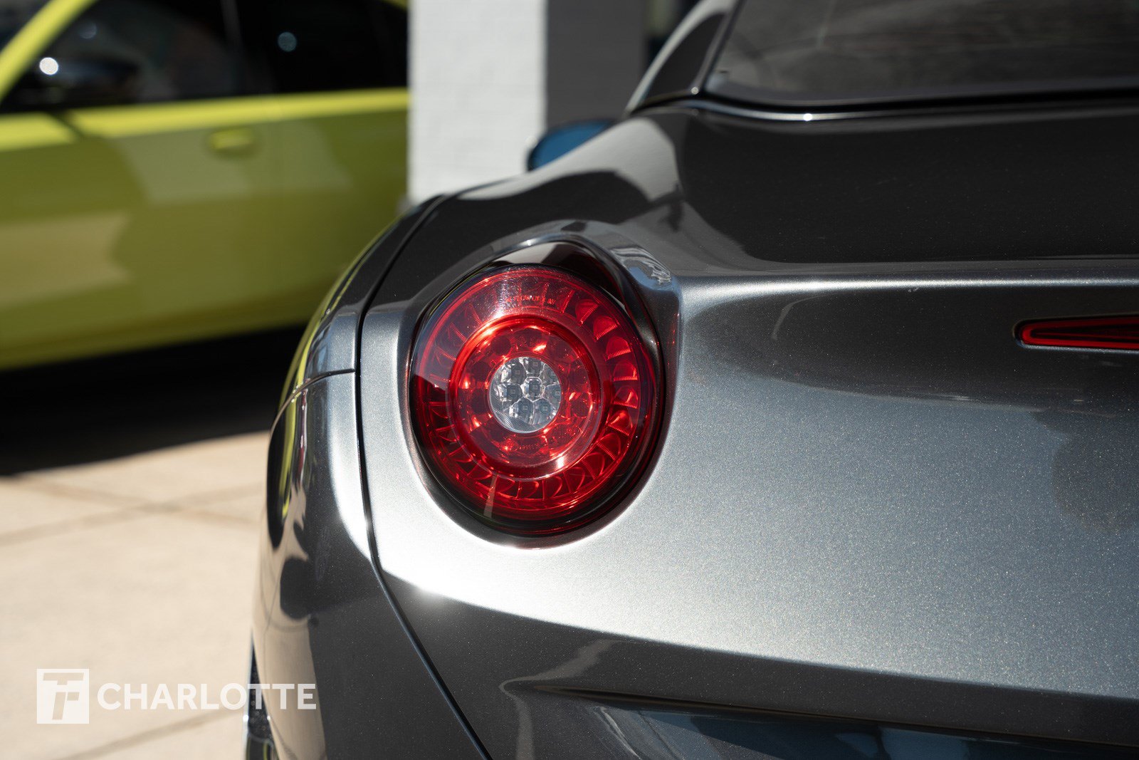 Used 2016 Ferrari California T RWD image 14