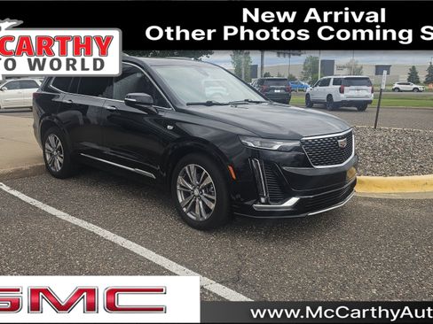Used 2025 Cadillac XT6 Premium Luxury AWD/4WD image 1