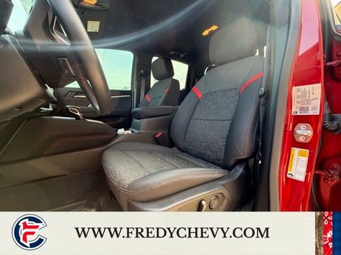 Used 2023 Chevrolet Colorado Z71 w/ Z71 Convenience Package 2 image 22