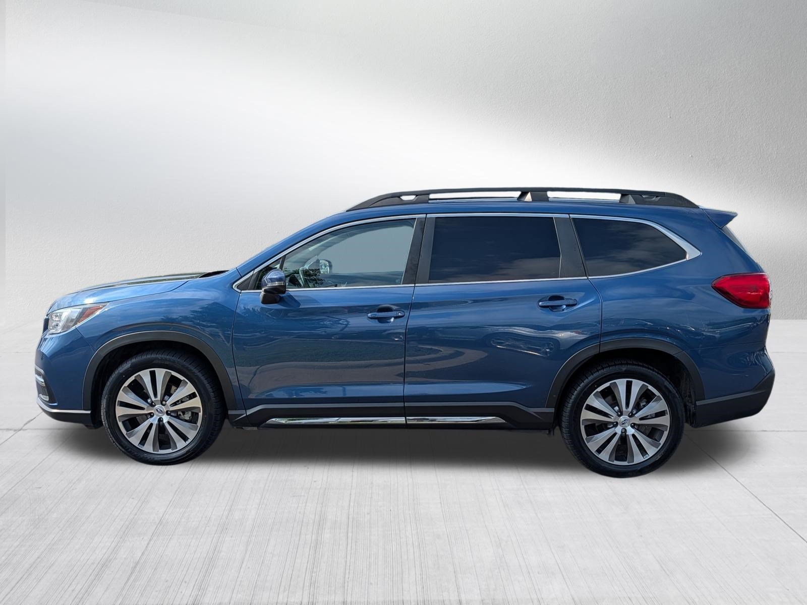 Used 2022 Subaru Ascent Limited AWD/4WD image 4