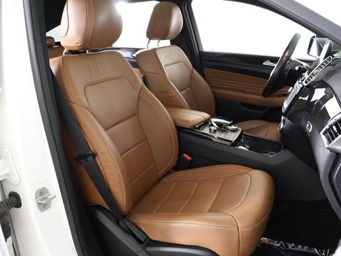 Used 2018 Mercedes-Benz GLE 43 AMG 4MATIC Coupe image 32