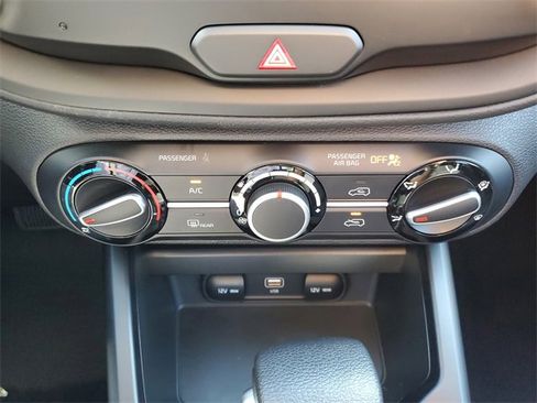 New 2025 Kia Soul LX image 32