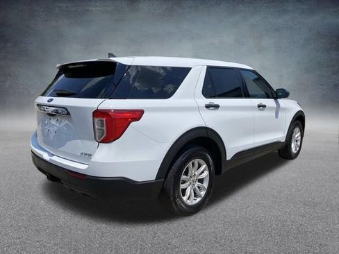 Used 2021 Ford Explorer 4WD w/ Class III Trailer Tow Package image 30