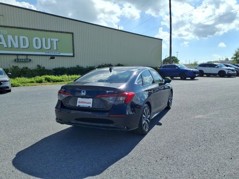 Used 2022 Honda Civic EX image 8