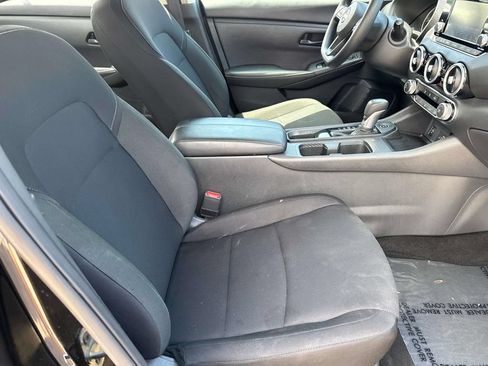 Used 2025 Nissan Sentra S FWD image 11