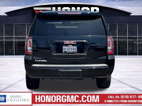 Used 2018 GMC Yukon SLT AWD/4WD image 5