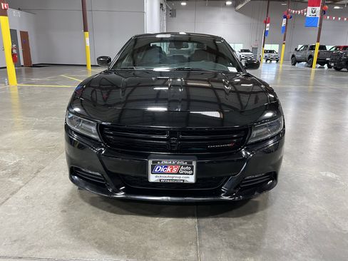 Used 2017 Dodge Charger R/T image 8