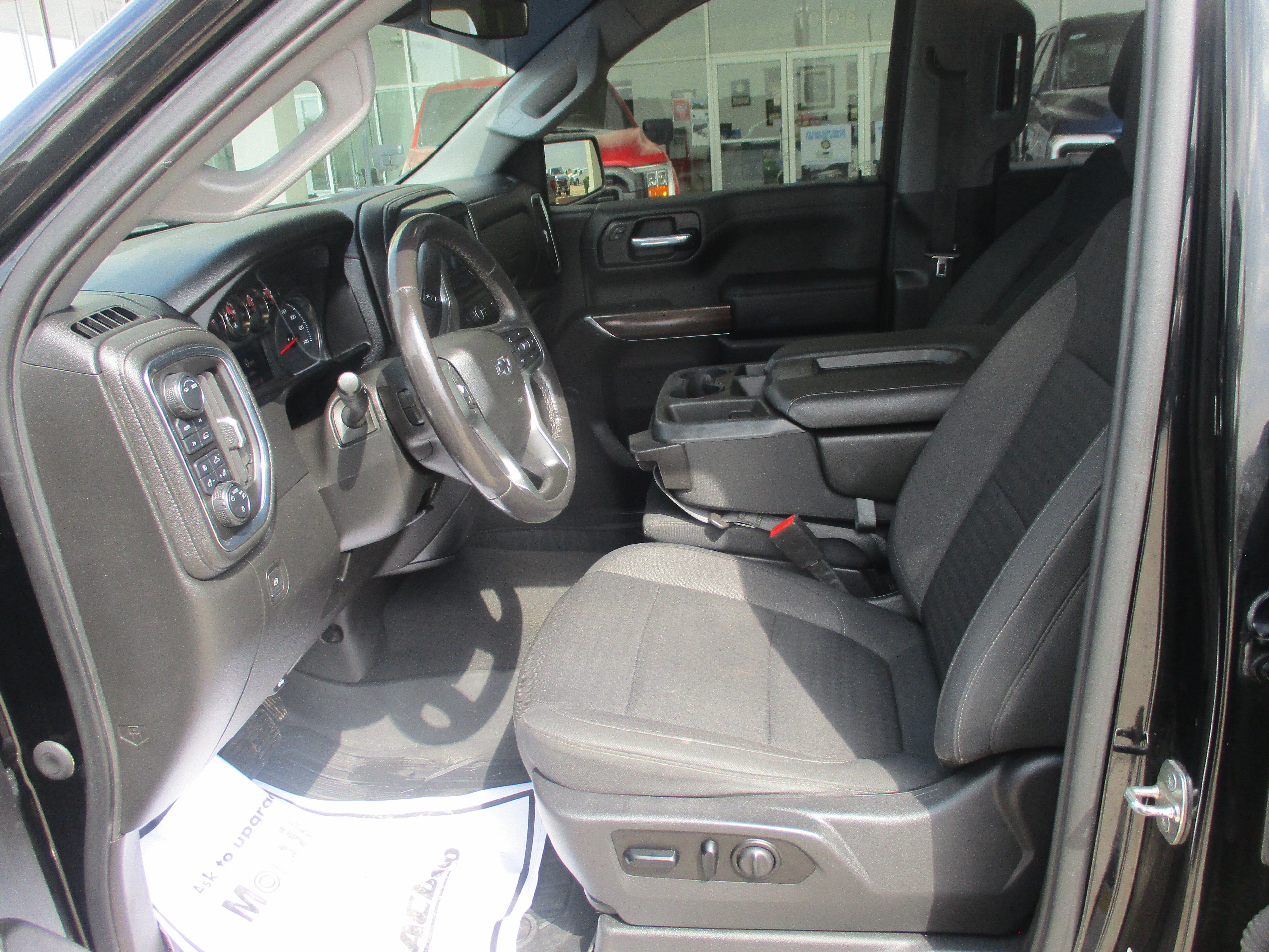 Used 2021 Chevrolet Silverado 1500 RST AWD/4WD image 4