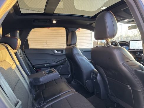 Used 2023 Ford Escape ST-Line Select w/ Tech Pack #2 image 29