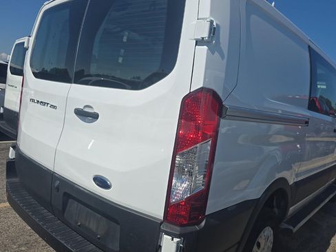 Used 2025 Ford Transit 250 Low Roof w/ Exterior Upgrade Package RWD image 2