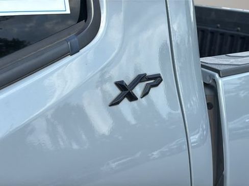 Used 2021 Toyota Tacoma SR5 AWD/4WD image 36