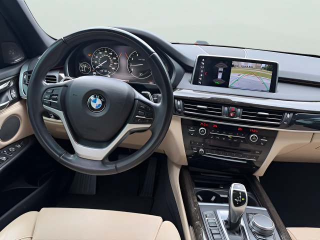 Used 2018 BMW X5 sDrive35i w/ Driving Assistance Package RWD image 15