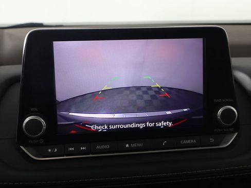 Used 2023 Nissan Rogue SV w/ SV Premium Package image 41