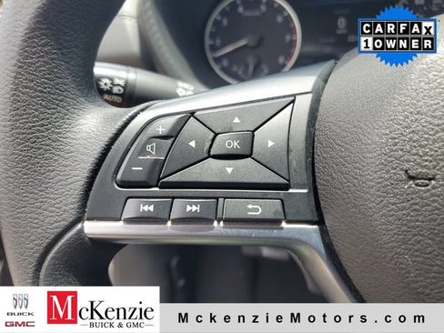 Used 2024 Nissan Sentra SV FWD image 11