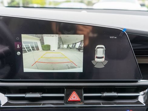 New 2026 Kia Niro Wind FWD image 24