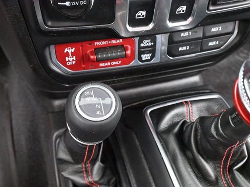 Used 2023 Jeep Wrangler Rubicon w/ Steel Bumper Group AWD/4WD image 23