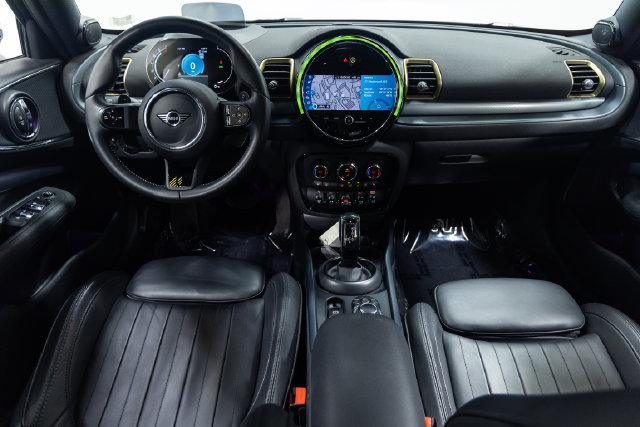 Certified 2024 MINI Cooper Clubman S w/ MINI Untold Edition AWD/4WD image 18