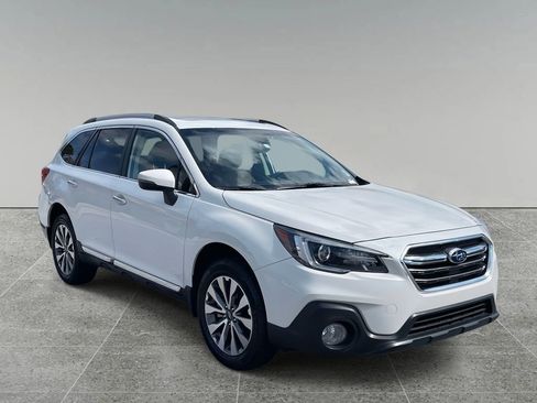 Used 2019 Subaru Outback 2.5i Touring image 7
