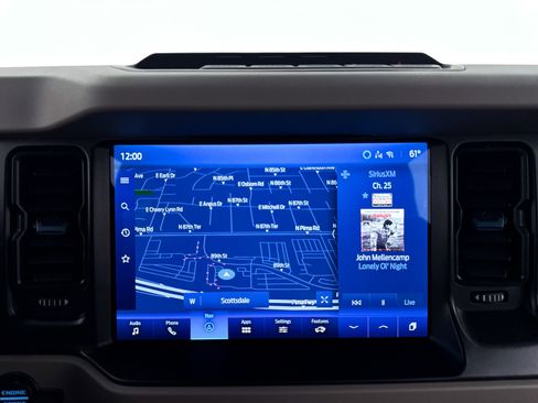 Used 2023 Ford Bronco Wildtrak AWD/4WD image 4