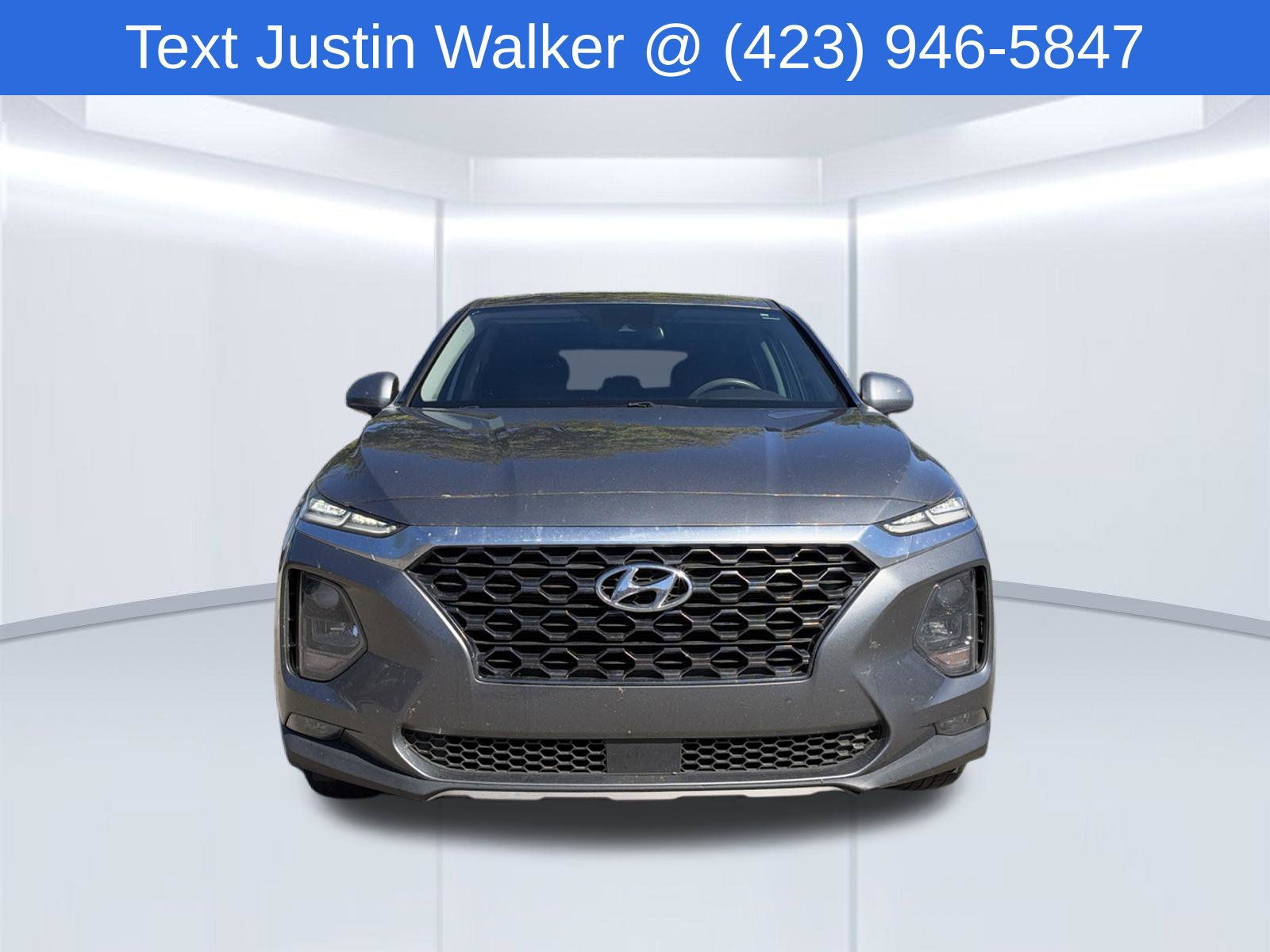Used 2019 Hyundai Santa Fe SEL FWD image 2