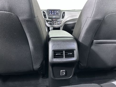 Used 2022 Chevrolet Equinox LT FWD image 22