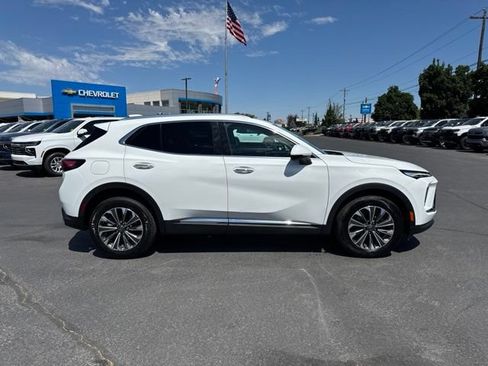 Used 2024 Buick Envision Preferred AWD/4WD image 8