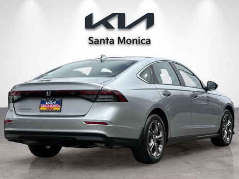 Used 2023 Honda Accord EX image 6