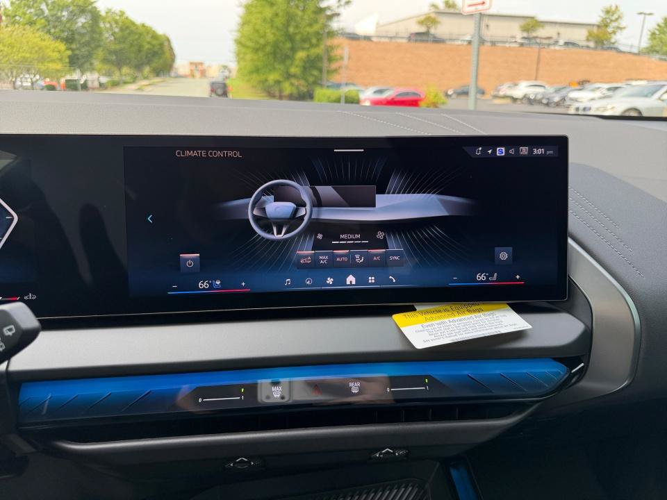 New 2026 BMW X3 xDrive30i w/ Premium Package AWD/4WD image 18