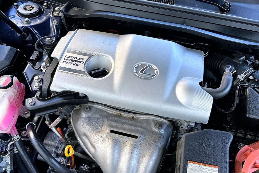 Used 2015 Lexus ES 300h w/ Navigation System Package FWD image 31
