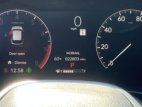 Certified 2024 Honda HR-V LX image 24