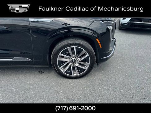 Certified 2026 Cadillac Vistiq Sport w/ LPO, Floor Liner Package AWD/4WD image 35