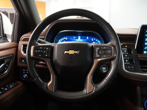 Used 2023 Chevrolet Tahoe High Country AWD/4WD image 23