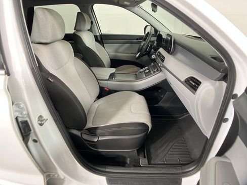 Used 2020 Hyundai Palisade SE image 6