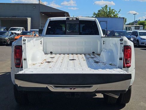 New 2026 RAM 3500 Tradesman AWD/4WD image 10