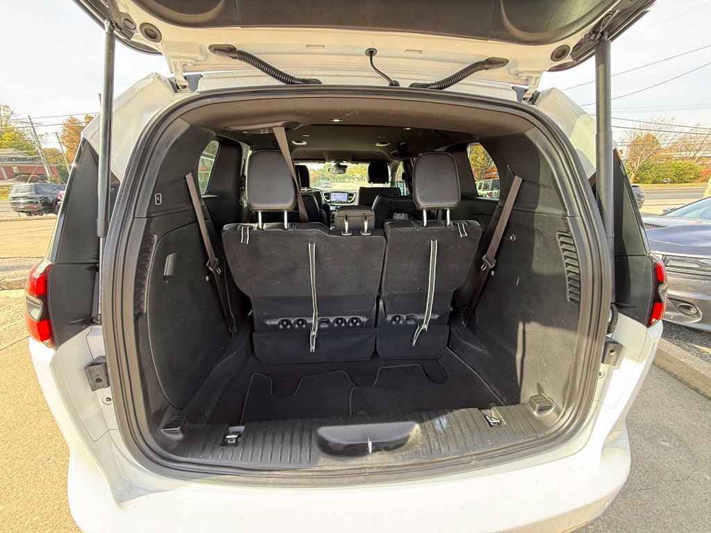 Used 2025 Chrysler Pacifica Select FWD image 28