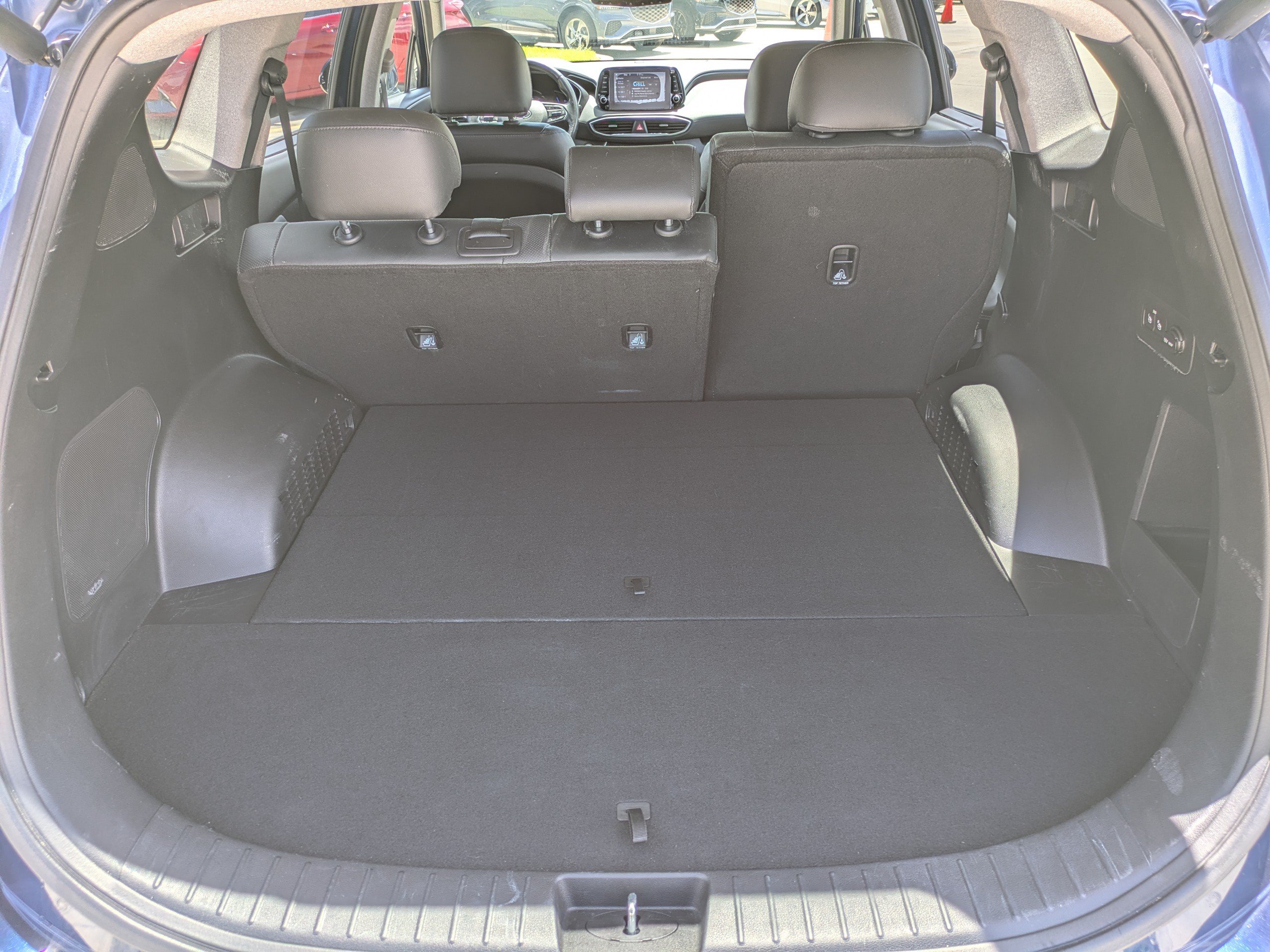 Used 2019 Hyundai Santa Fe FWD image 11