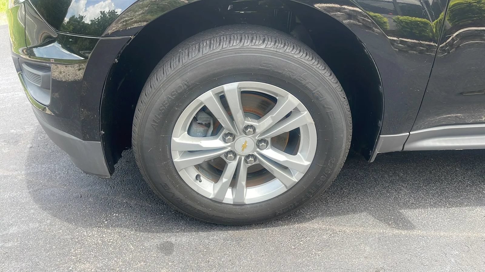 Used 2017 Chevrolet Equinox LS FWD image 25