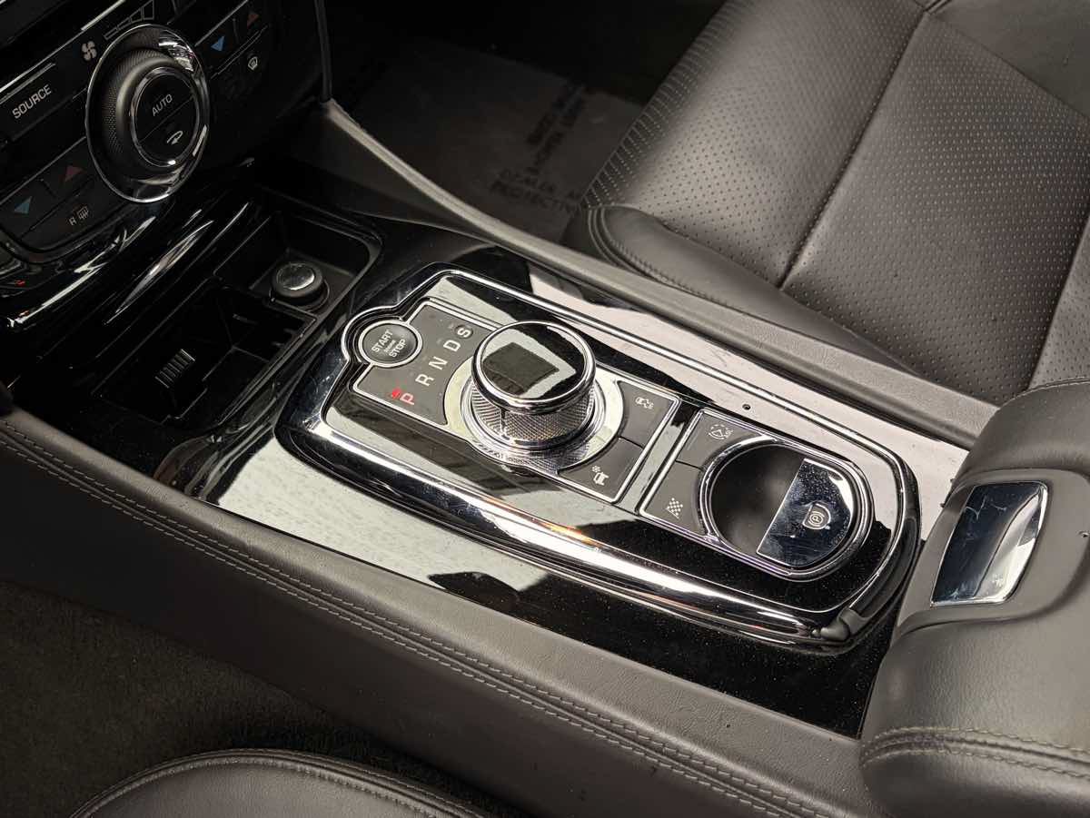 Used 2013 Jaguar XKR R RWD image 28