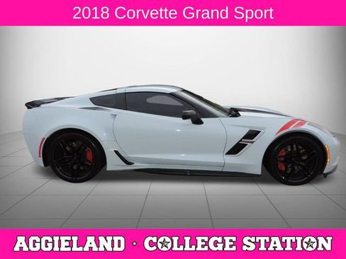 Used 2018 Chevrolet Corvette Grand Sport image 2
