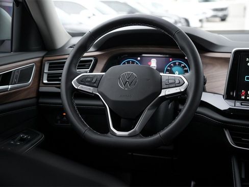 New 2026 Volkswagen Atlas SE image 21