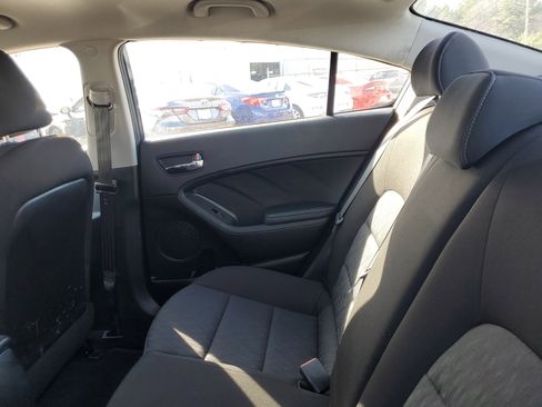 Used 2016 Kia Forte LX image 11