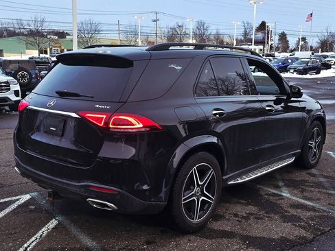 Used 2022 Mercedes-Benz GLE 450 4MATIC image 2